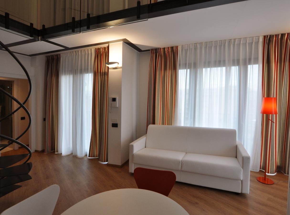 Bb Isola Aparthotel Mailand